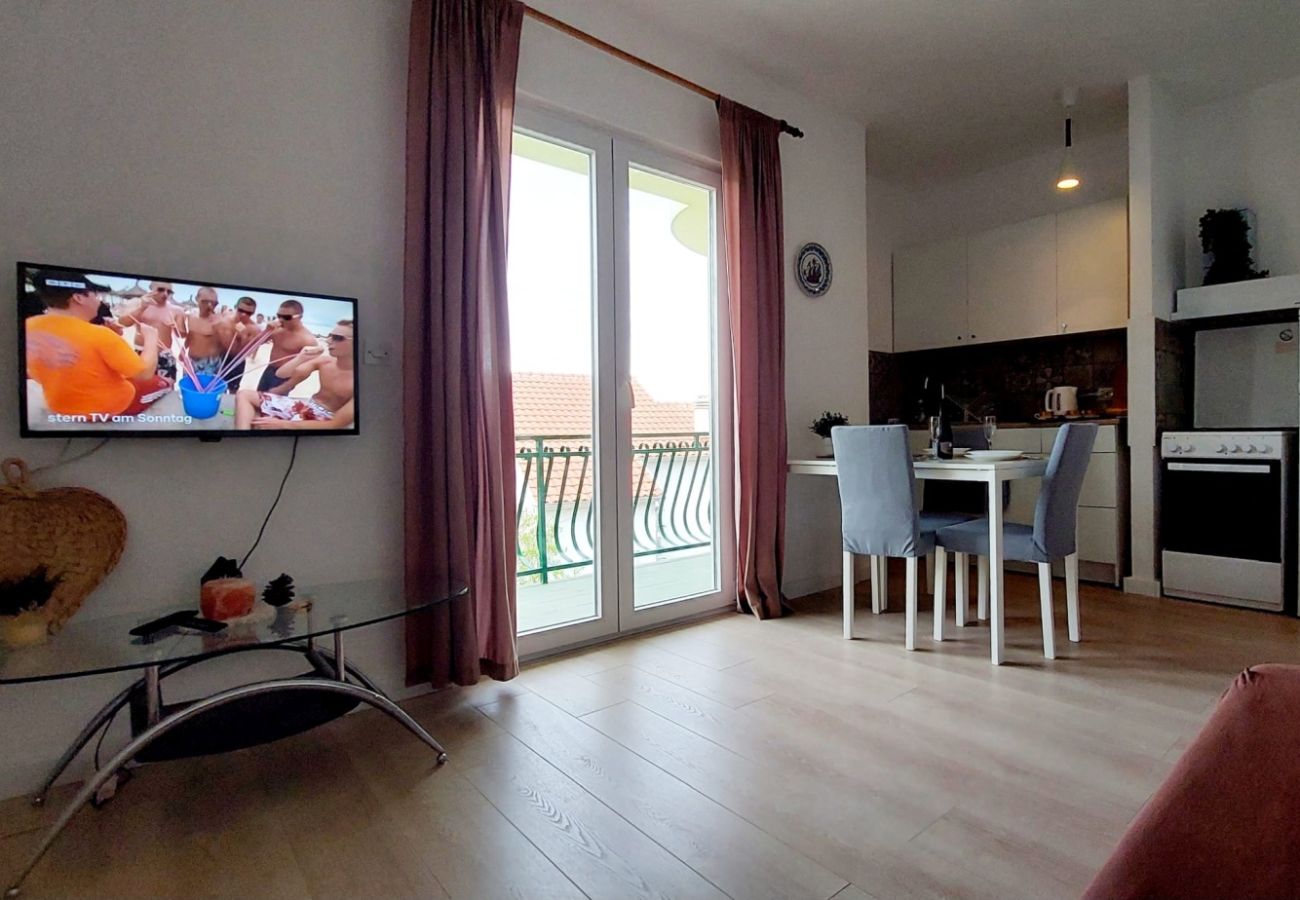 Appartamento a Žaborić - Appartamento in Žaborić con vista mare, balcone, Climatizzazione, WIFI (5177-2)