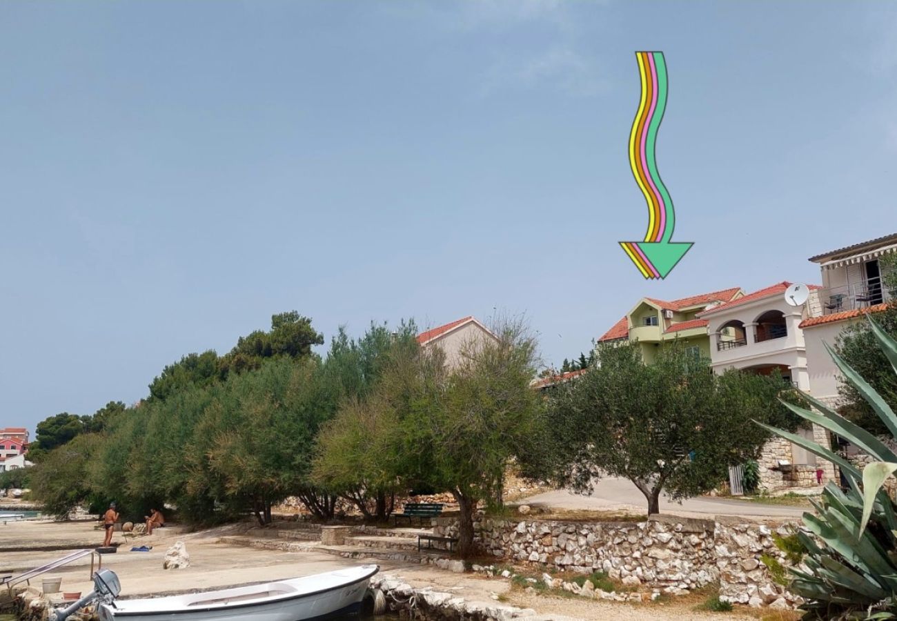 Appartamento a Žaborić - Appartamento in Žaborić con vista mare, balcone, Climatizzazione, WIFI (5177-3)