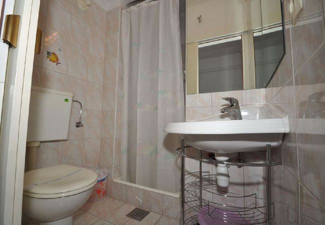 Appartamento a Duce - Appartamento in Duće con vista mare, balcone, Climatizzazione, WIFI (3425-1) Appartamento a Duce - Appartamento in Duće con vista mare, balcone, Climatizzazione, WIFI (3425-1)