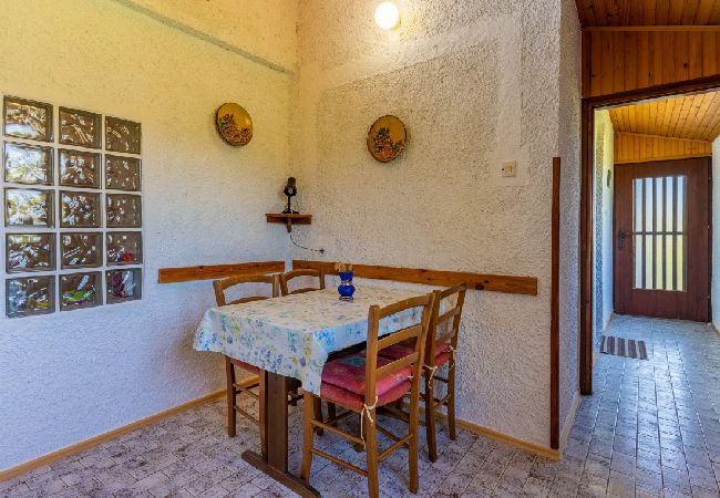 Appartamento a Stivan - Appartamento in Stivan con balcone, Climatizzazione, WIFI, Lavatrice (5196-1) Appartamento a Stivan - Appartamento in Stivan con balcone, Climatizzazione, WIFI, Lavatrice (5196-1)