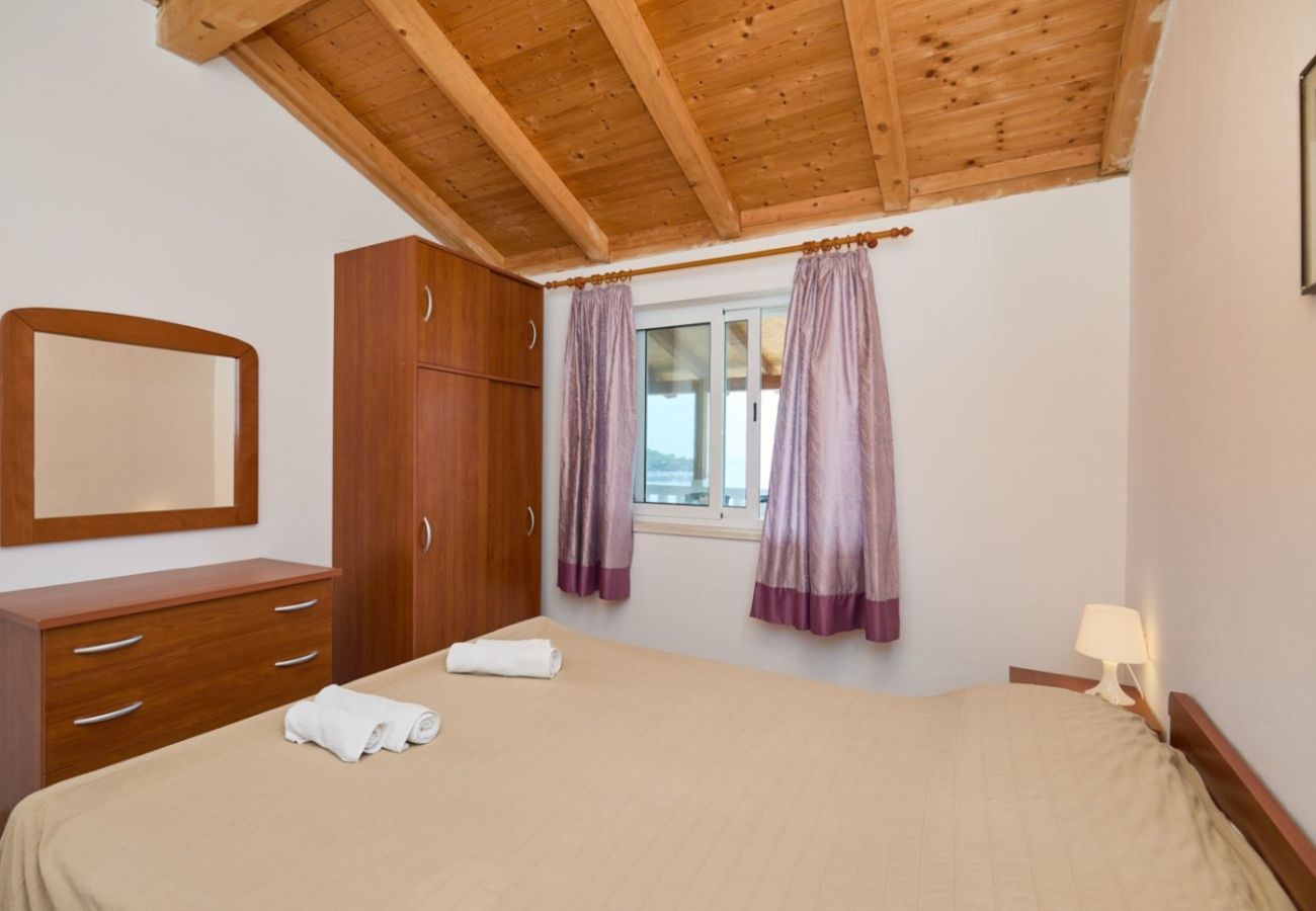 Appartamento a Saplunara - Appartamento in Saplunara con vista mare, terrazzo, Climatizzazione, WIFI (5197-5)