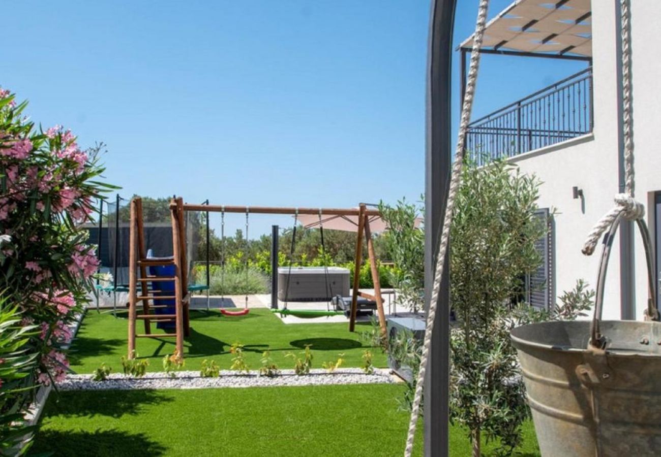 Casa a Orebic - Casa di vacanza in Sabbioncello (Orebić) con vista mare, terrazzo, Climatizzazione, WIFI (5227-1)