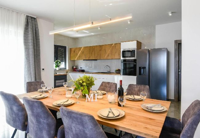 Casa a Orebic - Casa di vacanza in Sabbioncello (Orebić) con vista mare, terrazzo, Climatizzazione, WIFI (5228-1) Casa a Orebic - Casa di vacanza in Sabbioncello (Orebić) con vista mare, terrazzo, Climatizzazione, WIFI (5228-1)