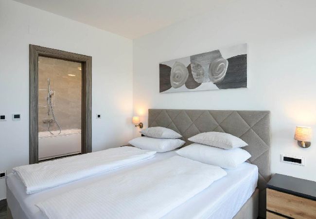 Casa a Orebic - Casa di vacanza in Sabbioncello (Orebić) con vista mare, terrazzo, Climatizzazione, WIFI (5228-1) Casa a Orebic - Casa di vacanza in Sabbioncello (Orebić) con vista mare, terrazzo, Climatizzazione, WIFI (5228-1)