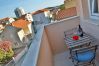 Affitto per camere a Vodice - Camera a Vodice con balcone, aria condizionata, Wi-Fi (4323-7)