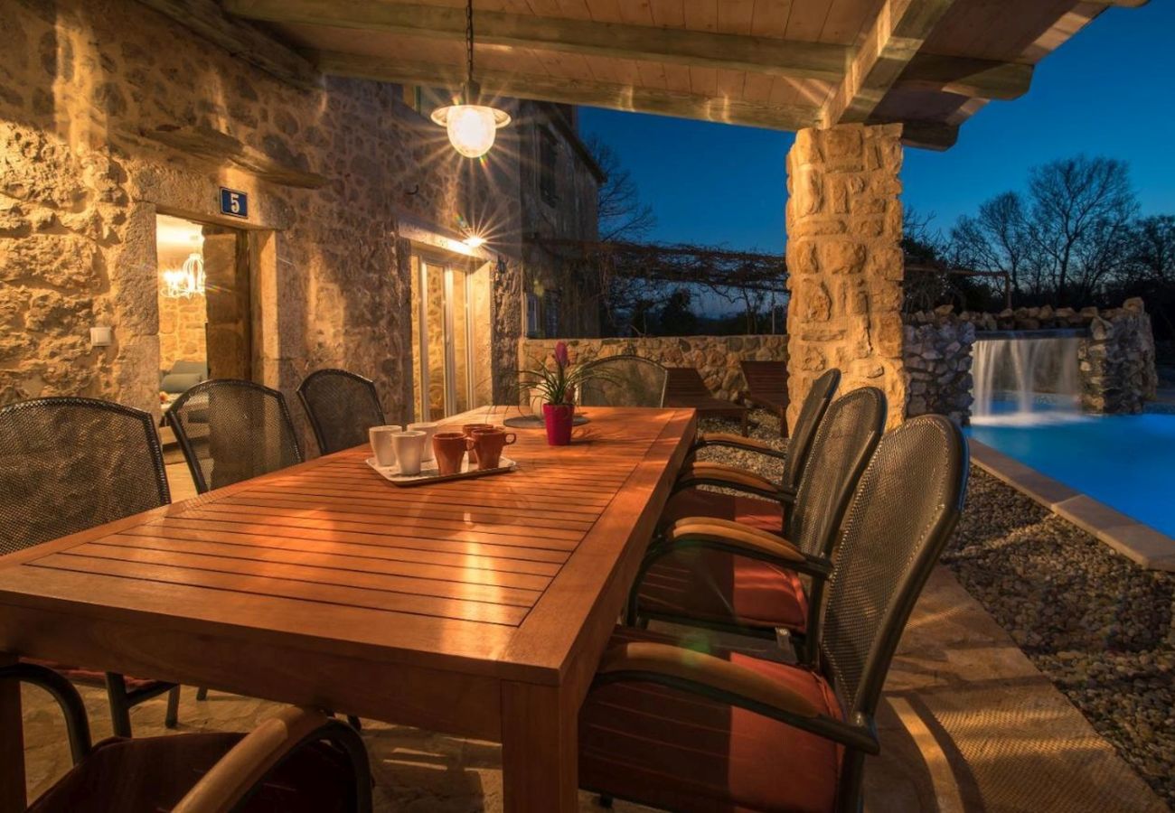 Casa a Garica - Casa vacanze / Isola di Krk, con piscina, terrazza, aria condizionata, Wi-Fi, lavatrice (5234-1)