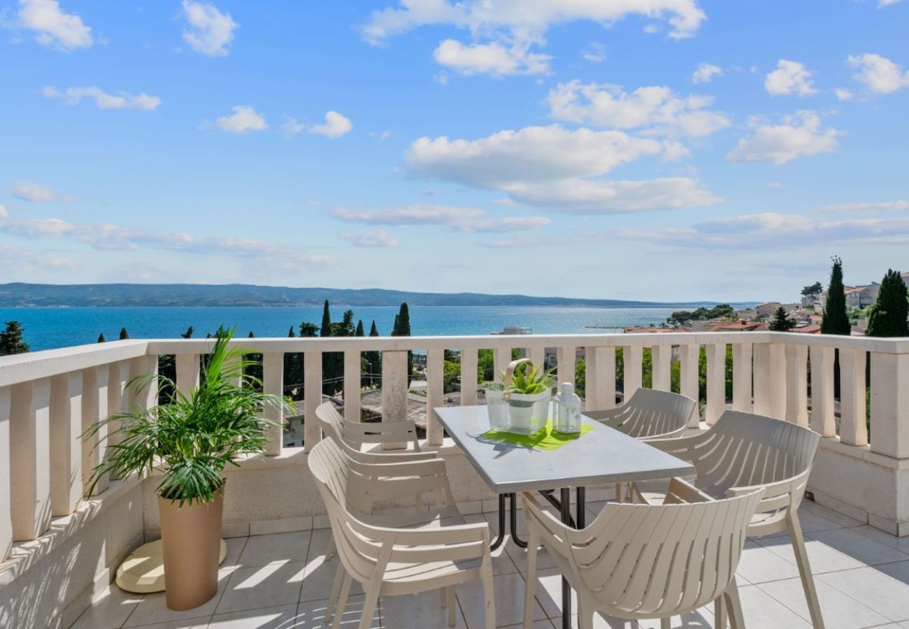 Appartamento a Duce - Appartamento a Duće con vista mare, terrazza, aria condizionata e Wi-Fi (3423-4)
