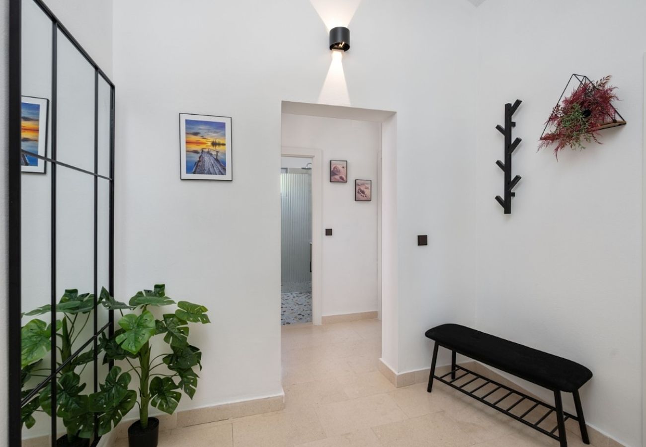 Appartamento a Duce - Appartamento a Duće con vista mare, terrazza, aria condizionata e Wi-Fi (3423-4)