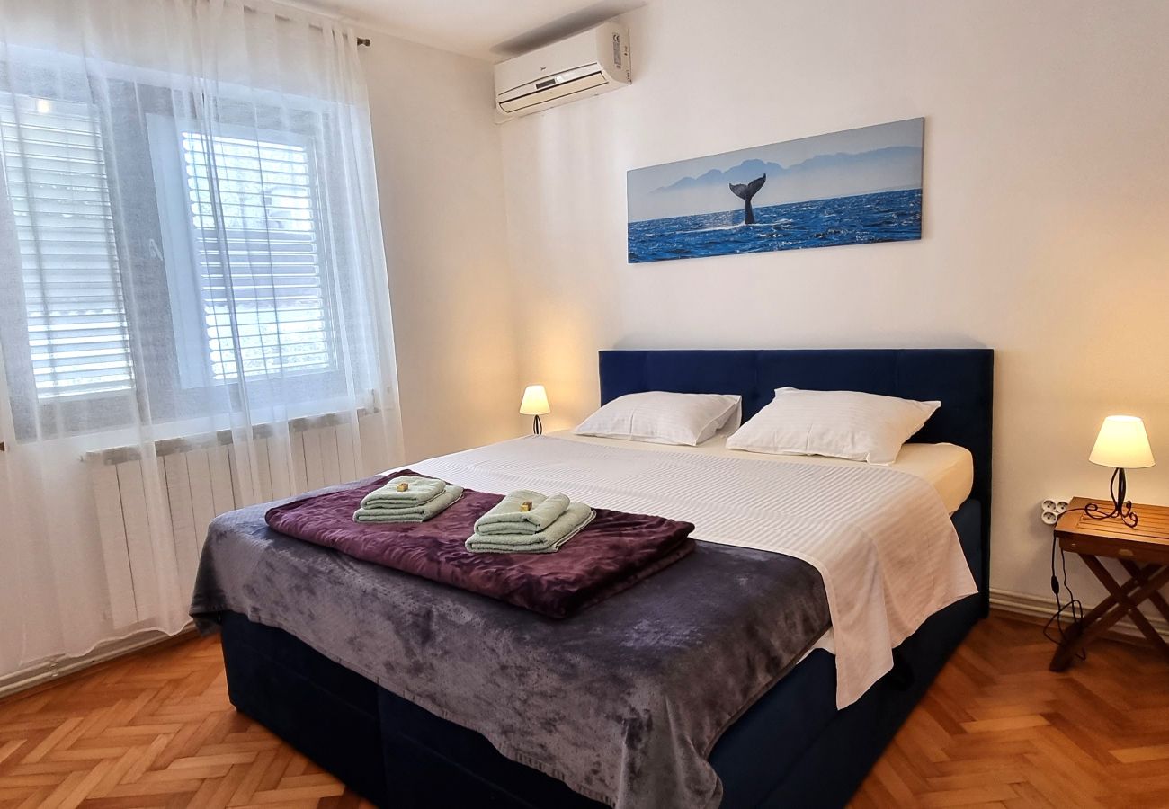 Appartamento a Privlaka - Apartment 5237-1 for 6+1 Pers. in Privlaka