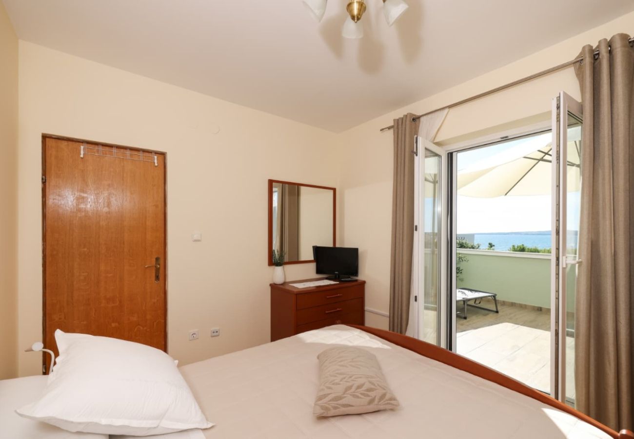 Casa a Privlaka - Casa vacanze 5239 per 8+3 persone a Privlaka – a 100 m dalla spiaggia di sabbia