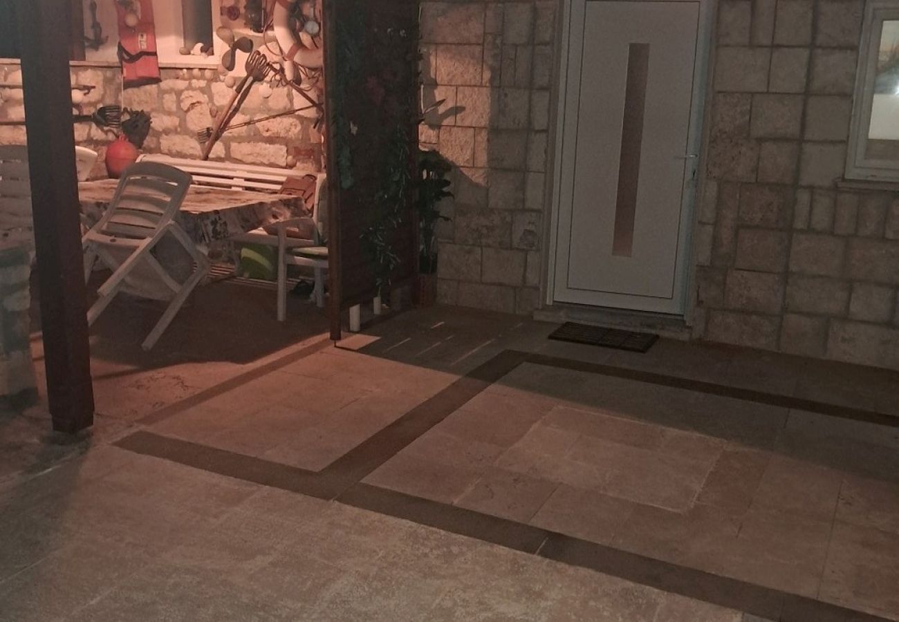 Studio a Umag - Monolocale a Umago con aria condizionata, lavatrice, Wi-Fi (4222-3)