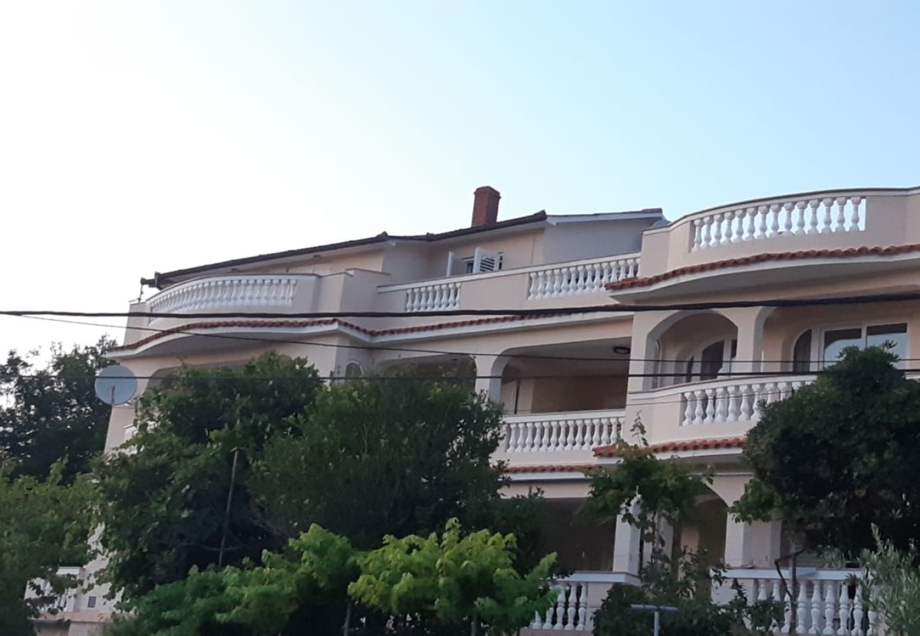 Appartamento a Lopar - Ferienwohnung in Lopar 5241-3