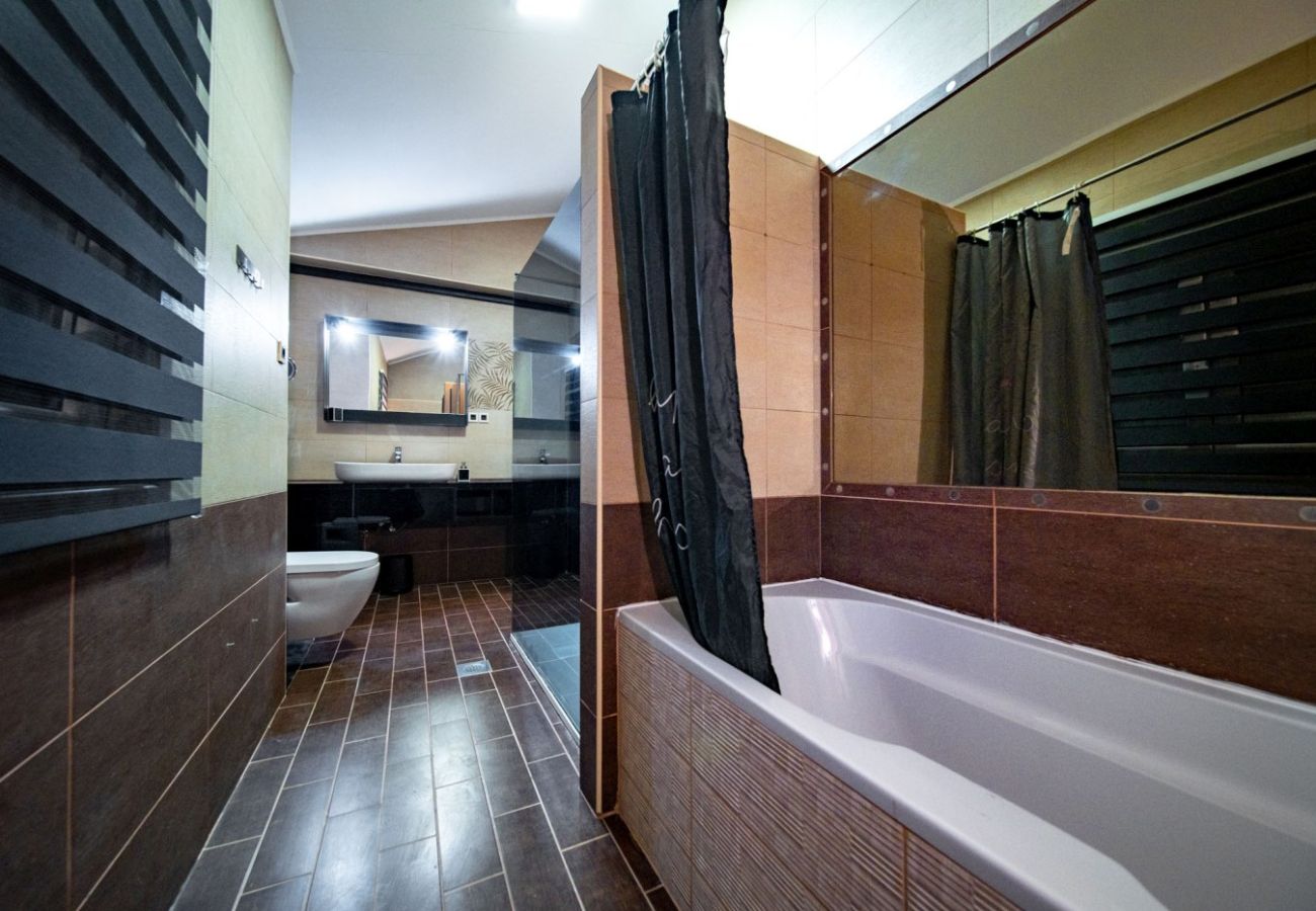 Appartamento a Lopar - Appartamento per vacanze a Lopar con terrazza, aria condizionata, Wi-Fi e vista mare (4738-7)