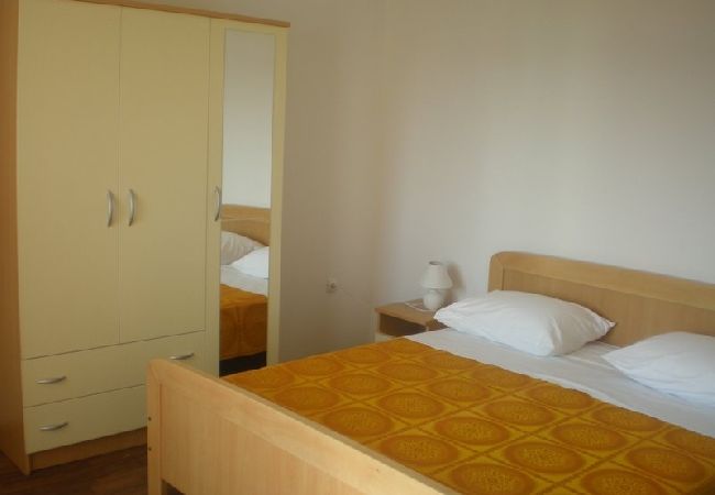 Apartament w Bibinje - Apartament w Bibinje z Widok na morze, balkon, Klimatyzacja, WIFI (59-2) Apartament w Bibinje - Apartament w Bibinje z Widok na morze, balkon, Klimatyzacja, WIFI (59-2)