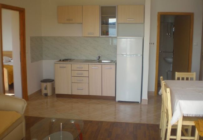 Apartament w Bibinje - Apartament w Bibinje z Widok na morze, balkon, Klimatyzacja, WIFI (59-2) Apartament w Bibinje - Apartament w Bibinje z Widok na morze, balkon, Klimatyzacja, WIFI (59-2)
