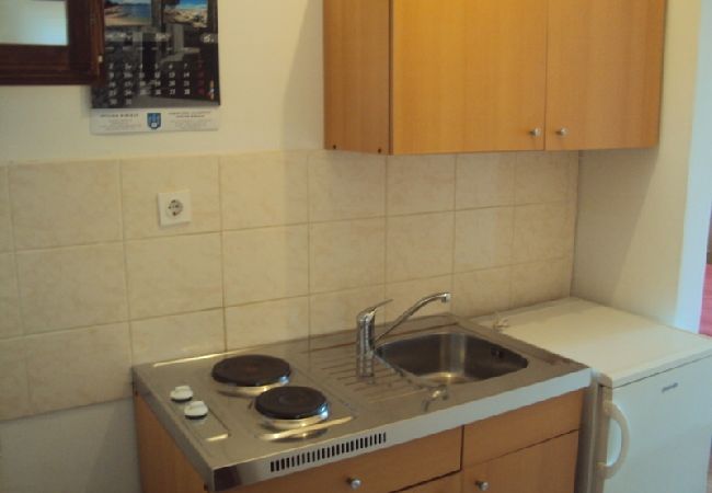 Studio w Bibinje - Apartament Studio w Bibinje z Widok na morze, taras, Klimatyzacja, WIFI (59-4) Studio w Bibinje - Apartament Studio w Bibinje z Widok na morze, taras, Klimatyzacja, WIFI (59-4)