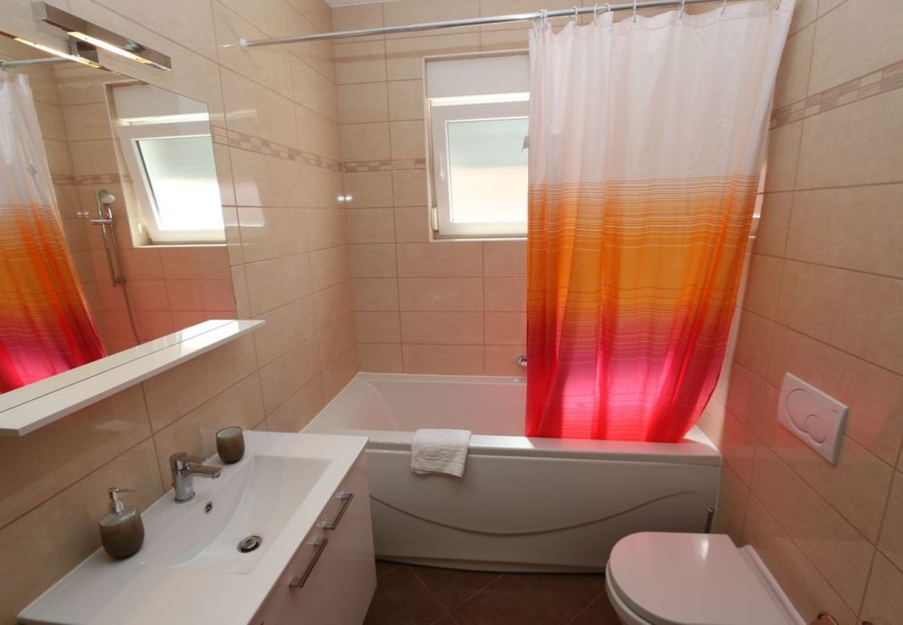 Apartament w Medulin - Apartament w Medulin z taras, Klimatyzacja, WIFI (64-2)