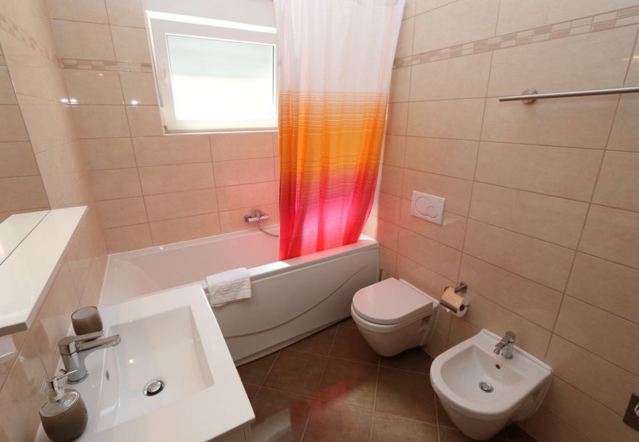 Apartament w Medulin - Apartament w Medulin z taras, Klimatyzacja, WIFI (64-2)