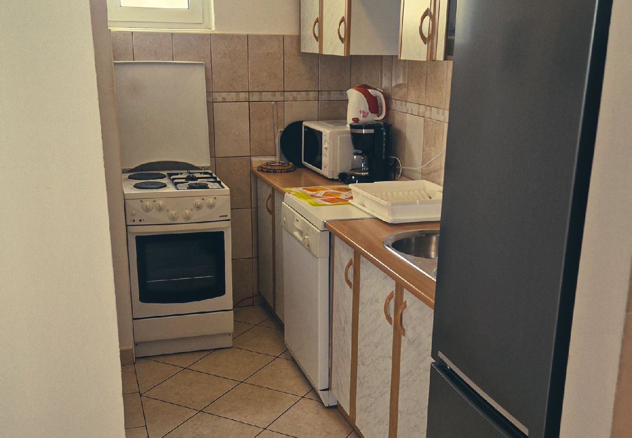 Apartament w Tribunj - Apartament w Tribunj z Widok na morze, taras, Klimatyzacja, WIFI (68-2)