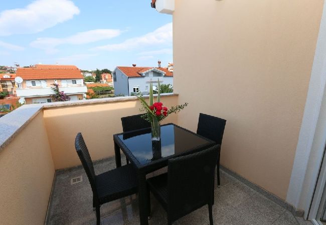 Apartament w Medulin - Apartament w Medulin z taras, Klimatyzacja, WIFI, Pralka (64-5) Apartament w Medulin - Apartament w Medulin z taras, Klimatyzacja, WIFI, Pralka (64-5)