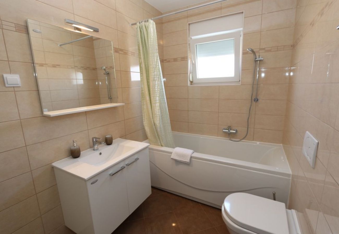 Apartament w Medulin - Apartament w Medulin z taras, Klimatyzacja, WIFI, Pralka (64-5)