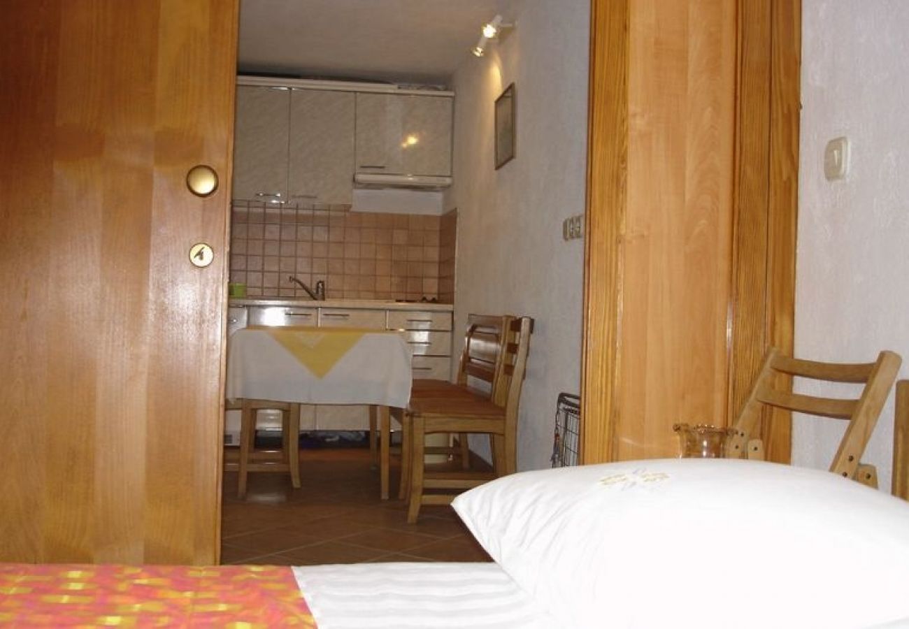 Apartament w Brela - Apartament w Brela z Widok na morze, balkon, Klimatyzacja, WIFI (75-1)