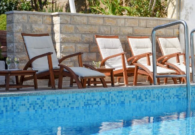 Apartament w Seget Vranjica - Apartament w Seget Vranjica z Widok na morze, balkon, Klimatyzacja, WIFI (91-2) Apartament w Seget Vranjica - Apartament w Seget Vranjica z Widok na morze, balkon, Klimatyzacja, WIFI (91-2)