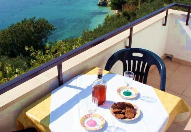 Studio w Pisak - Apartament Studio w Pisak z Widok na morze, taras, Klimatyzacja, WIFI (102-5) Studio w Pisak - Apartament Studio w Pisak z Widok na morze, taras, Klimatyzacja, WIFI (102-5)