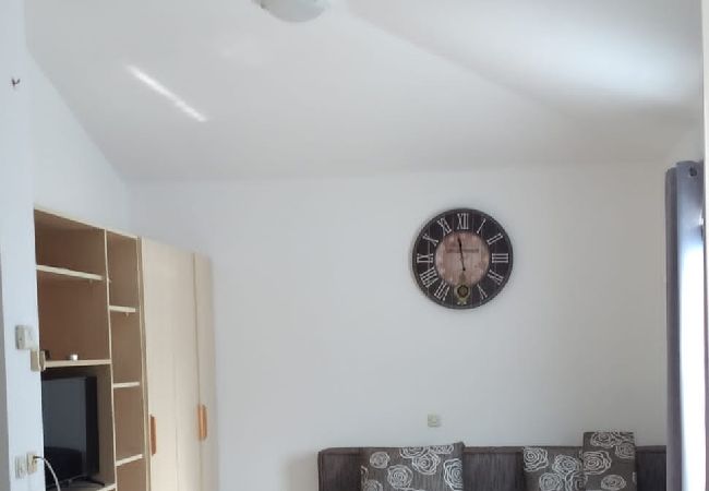 Apartament w Medulin - Apartament w Medulin z balkon, Klimatyzacja, WIFI (5216-4) Apartament w Medulin - Apartament w Medulin z balkon, Klimatyzacja, WIFI (5216-4)