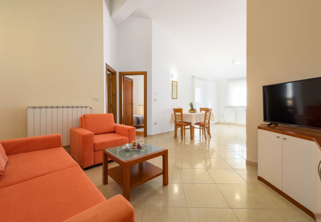 Apartament w Bašanija - Apartament w Bašanija z Widok na morze, taras, Klimatyzacja, WIFI (113-6)