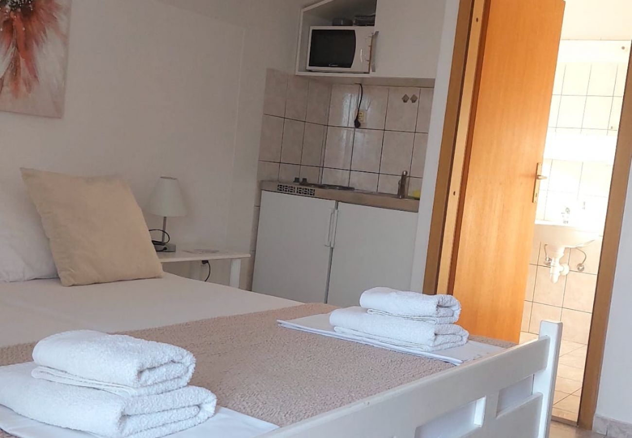 Studio w Duce - Apartament Studio w Duće z Widok na morze, balkon, Klimatyzacja, WIFI (122-8)