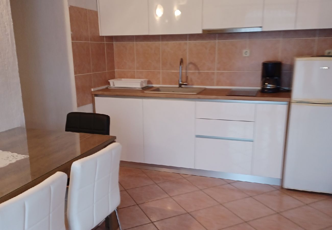 Apartament w Murter - Apartament w Murter z Widok na morze, taras, Klimatyzacja, WIFI (125-2)