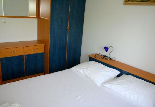 Apartament w Stara Novalja - Apartament w Stara Novalja z Widok na morze, taras, Klimatyzacja, WIFI (133-2) Apartament w Stara Novalja - Apartament w Stara Novalja z Widok na morze, taras, Klimatyzacja, WIFI (133-2)