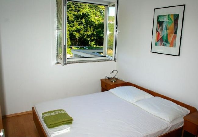 Apartament w Stara Novalja - Apartament w Stara Novalja z Widok na morze, Loggia, Klimatyzacja, WIFI (133-3) Apartament w Stara Novalja - Apartament w Stara Novalja z Widok na morze, Loggia, Klimatyzacja, WIFI (133-3)