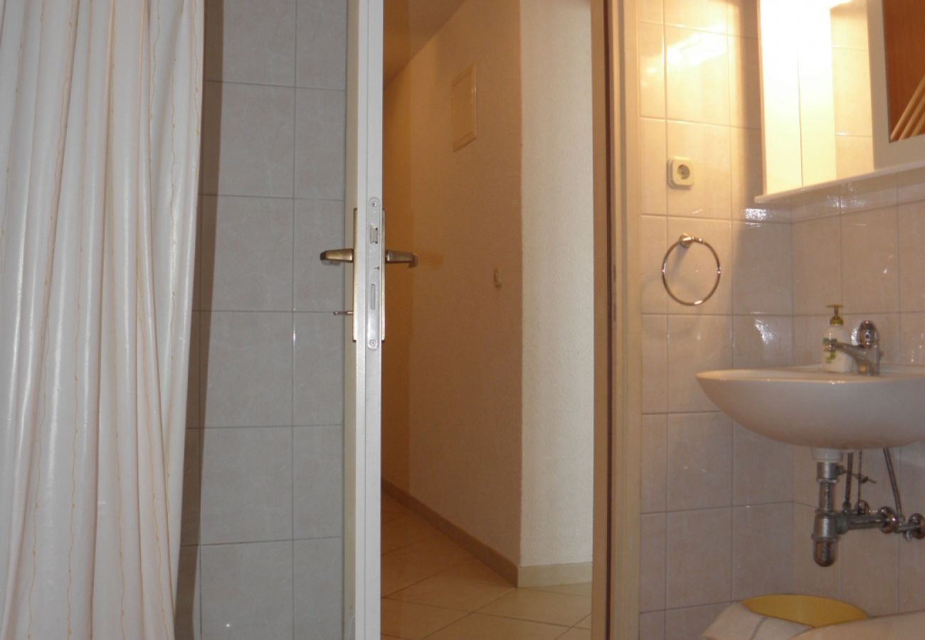 Apartament w Podgora - Apartament w Podgora z Widok na morze, Loggia, Klimatyzacja, WIFI (134-1)