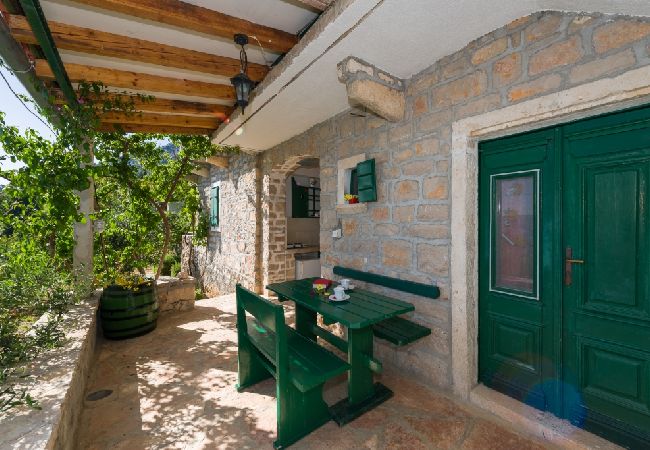 Apartament w Murvica - Apartament w Murvica z Widok na morze, taras, Klimatyzacja, WIFI (146-5) Apartament w Murvica - Apartament w Murvica z Widok na morze, taras, Klimatyzacja, WIFI (146-5)