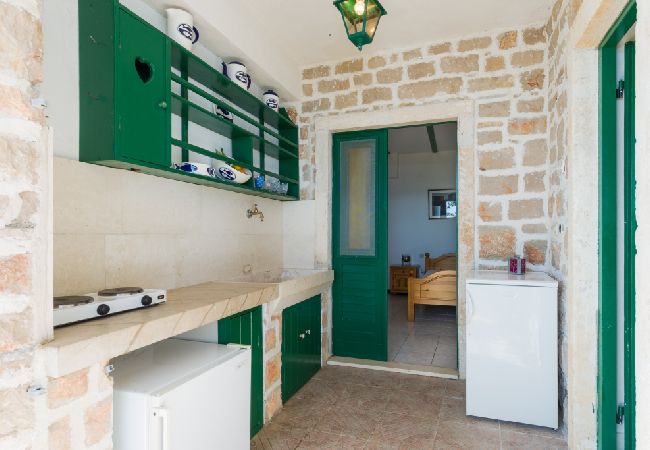 Apartament w Murvica - Apartament w Murvica z Widok na morze, taras, Klimatyzacja, WIFI (146-5) Apartament w Murvica - Apartament w Murvica z Widok na morze, taras, Klimatyzacja, WIFI (146-5)