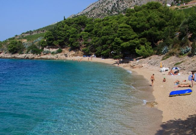 Dom w Murvica - Domek wypoczynkowy w Murvica z Widok na morze, taras, Klimatyzacja, WIFI (146-6) Dom w Murvica - Domek wypoczynkowy w Murvica z Widok na morze, taras, Klimatyzacja, WIFI (146-6)