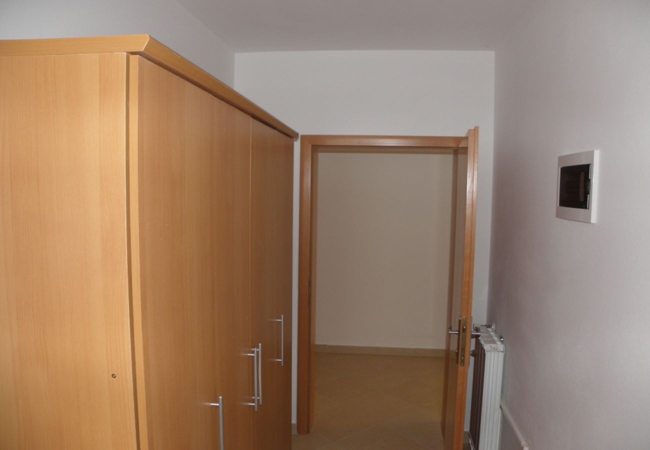 Apartament w Zambratija - Apartament w Zambratija z Widok na morze, balkon, Klimatyzacja, WIFI (158-2)