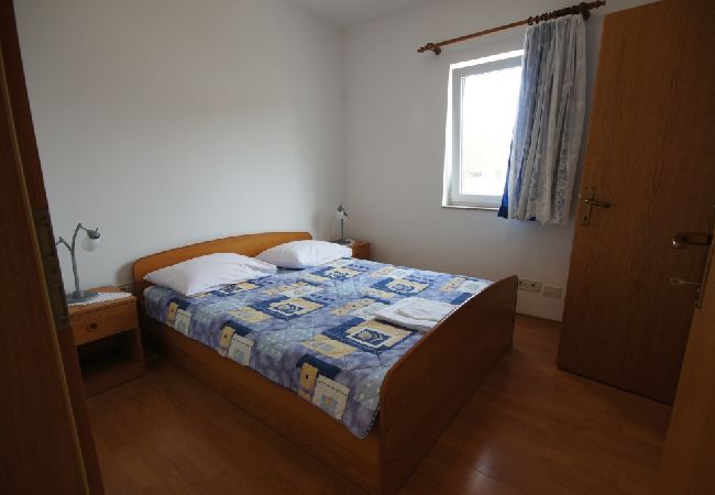 Apartament w Stara Novalja - Apartament w Stara Novalja z Widok na morze, Loggia, Klimatyzacja, WIFI (183-1) Apartament w Stara Novalja - Apartament w Stara Novalja z Widok na morze, Loggia, Klimatyzacja, WIFI (183-1)