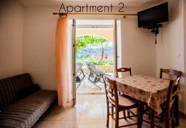 Apartament w Lopar - Apartament w Lopar z Widok na morze, taras, WIFI, Pralka (186-2) Apartament w Lopar - Apartament w Lopar z Widok na morze, taras, WIFI, Pralka (186-2)