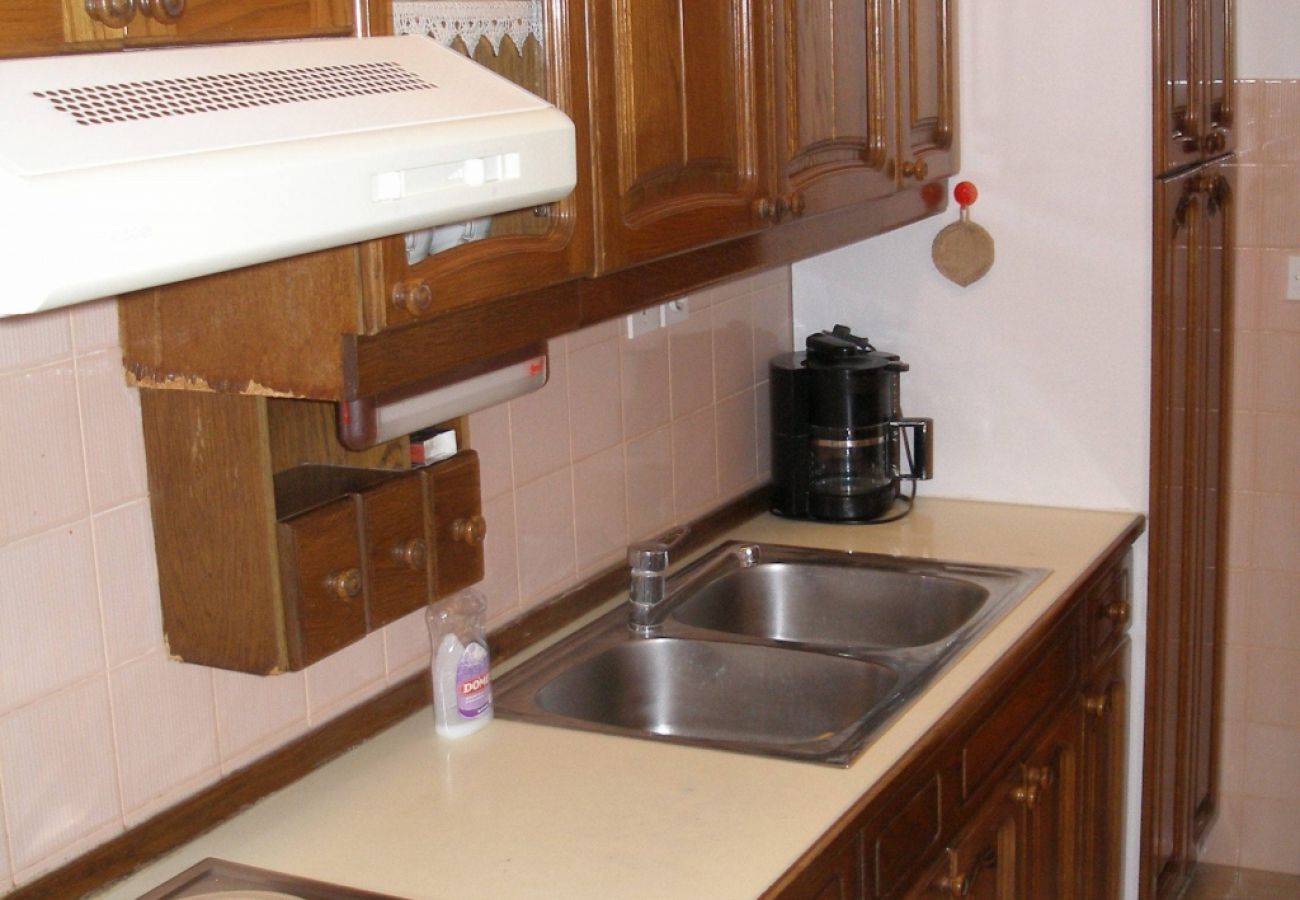 Apartament w Duce - Apartament w Duće z Widok na morze, taras, Klimatyzacja, WIFI (192-2)