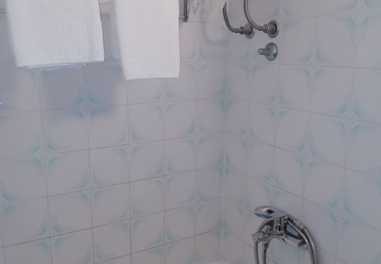 Apartament w Pisak - Apartament w Pisak z Widok na morze, balkon, Klimatyzacja, WIFI (195-1)