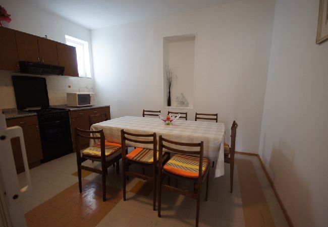 Apartament w Stara Novalja - Apartament w Stara Novalja z Widok na morze, taras, Klimatyzacja, WIFI (183-3) Apartament w Stara Novalja - Apartament w Stara Novalja z Widok na morze, taras, Klimatyzacja, WIFI (183-3)