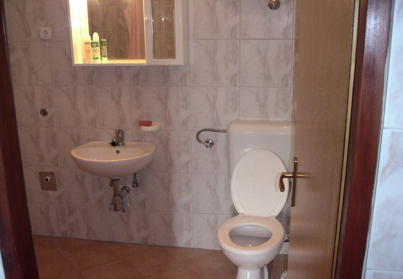 Apartament w Lokva Rogoznica - Apartament w Lokva Rogoznica z Widok na morze, balkon, Klimatyzacja, WIFI (88-1)