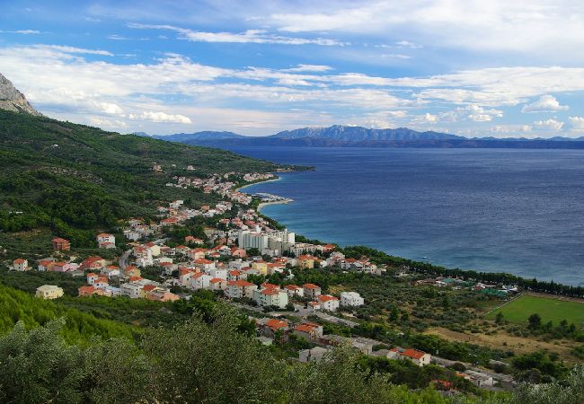 Apartament w Tucepi - Apartament w Tučepi z taras, Klimatyzacja, WIFI, Pralka (202-3) Apartament w Tucepi - Apartament w Tučepi z taras, Klimatyzacja, WIFI, Pralka (202-3)