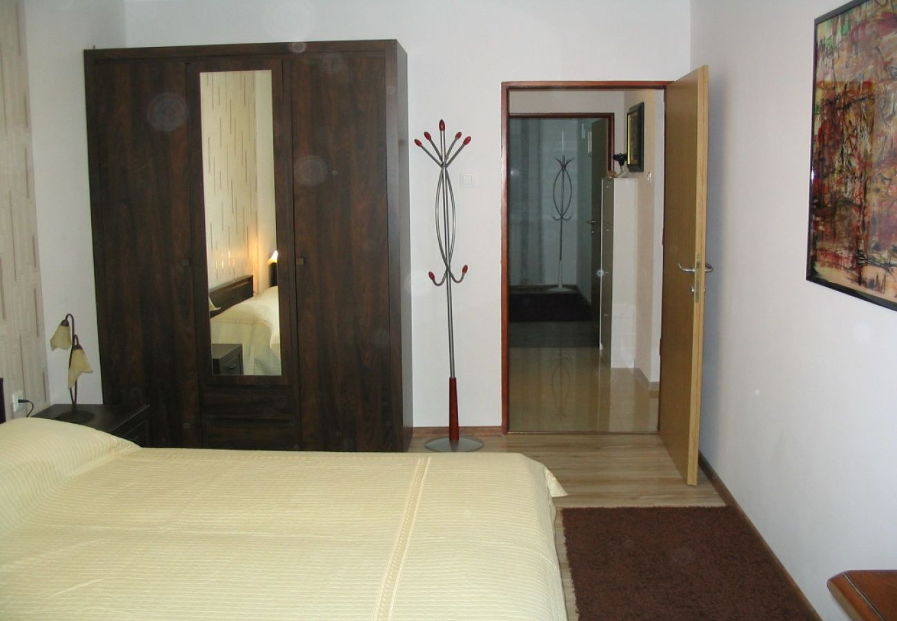 Apartament w Fažana - Apartament w Fažana z Widok na morze, balkon, Klimatyzacja, WIFI (227-1)