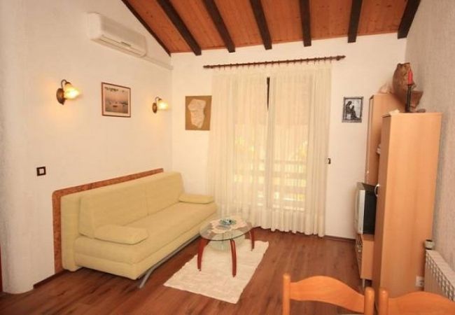 Apartament w Fažana - Apartament w Fažana z balkon, Klimatyzacja, WIFI, Pralka (229-1) Apartament w Fažana - Apartament w Fažana z balkon, Klimatyzacja, WIFI, Pralka (229-1)