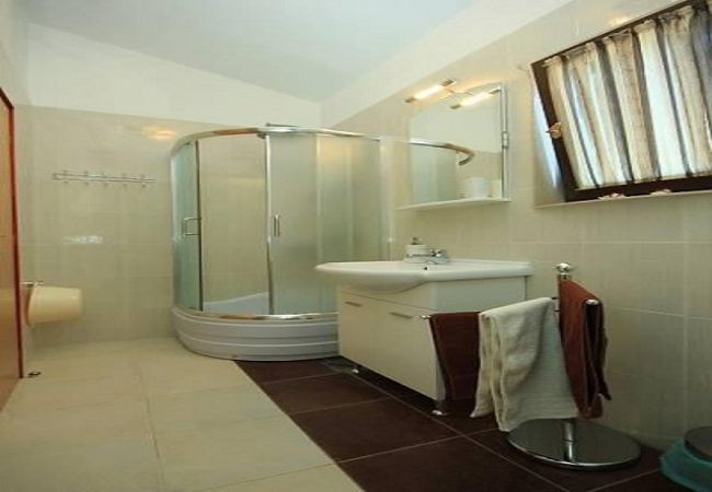 Apartament w Fažana - Apartament w Fažana z balkon, Klimatyzacja, WIFI, Pralka (229-1) Apartament w Fažana - Apartament w Fažana z balkon, Klimatyzacja, WIFI, Pralka (229-1)