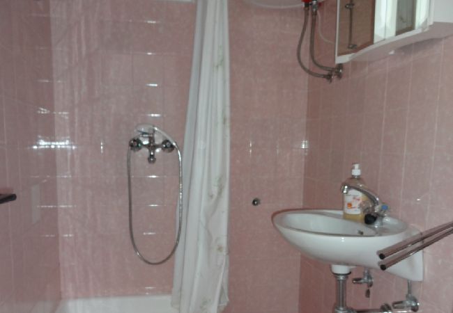 Apartament w Duce - Apartament w Duće z Widok na morze, balkon, Klimatyzacja, WIFI (237-1) Apartament w Duce - Apartament w Duće z Widok na morze, balkon, Klimatyzacja, WIFI (237-1)